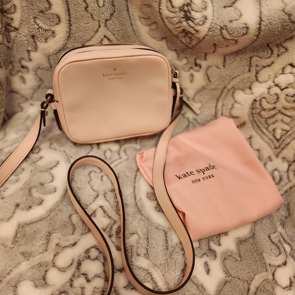 Kate spade Mulberry street pyper crossbody.